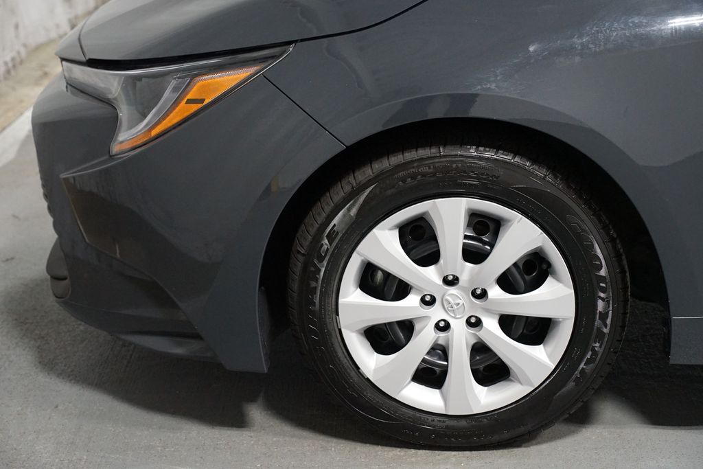 Thumbnail: 2025 Toyota Corolla - 5