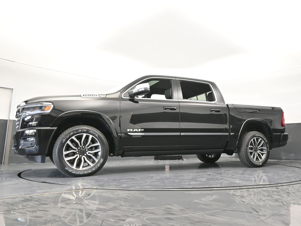 New 2026 Diamond Black Crystal Pearlcoat Ram Limited image 60