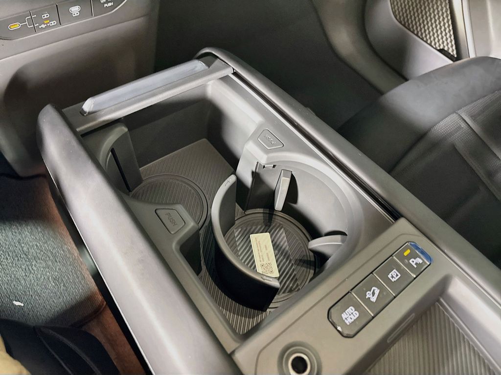 2026 Kia EV9 Land