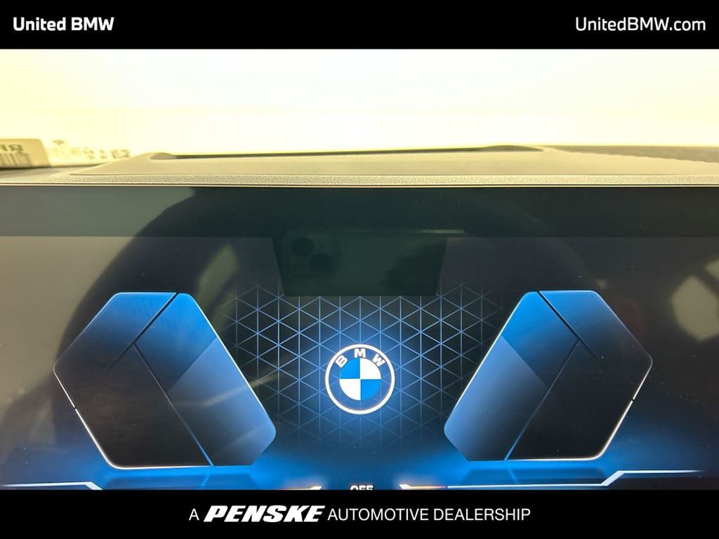 Thumbnail: 2024 BMW 5 Series - 15