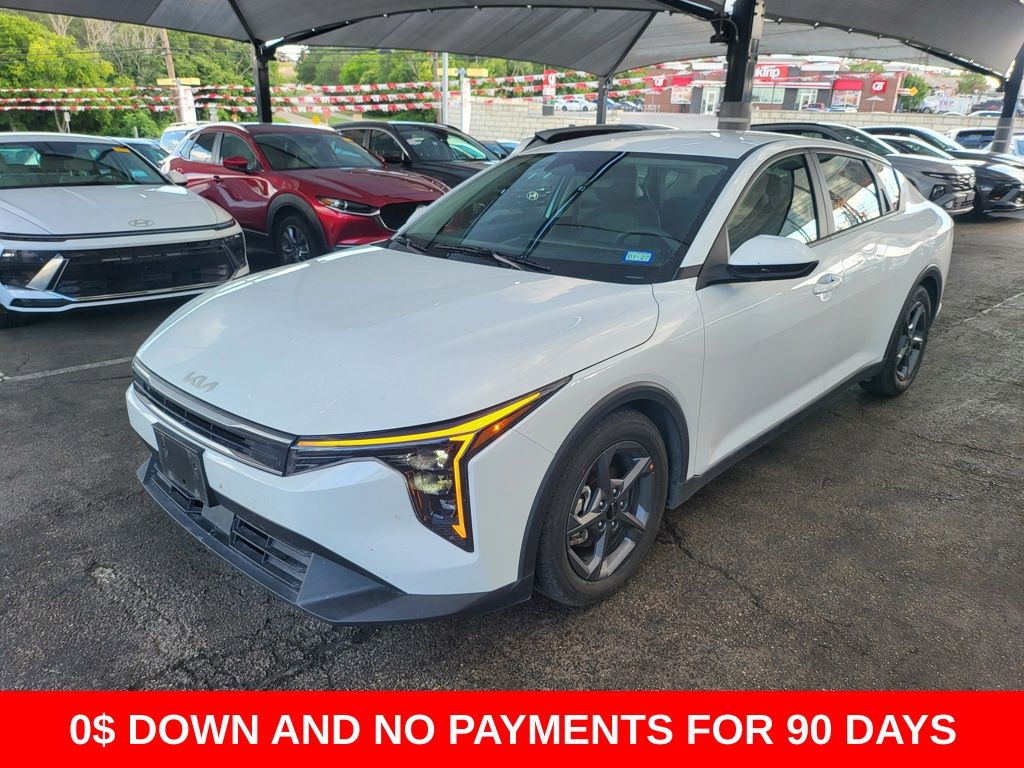 Snow White Pearl 2025 Kia K4 LXS FWD Sedan Front-Wheel Drive Continuously Variable Transmission