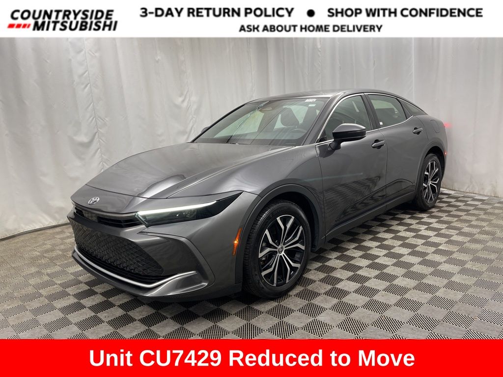 2024 Toyota Crown XLE AWD