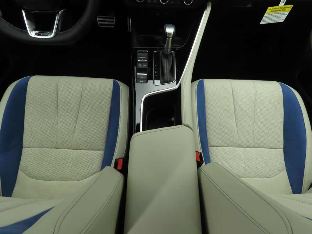 Thumbnail: 2025 Acura ADX - 16