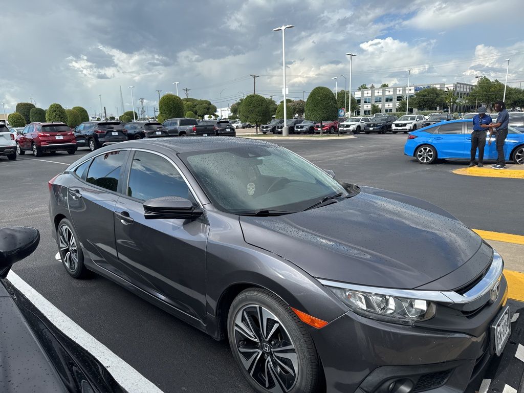 Thumbnail: 2018 Honda Civic - 4
