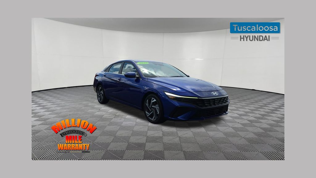  2025 Hyundai Elantra SEL Convenience FWD   