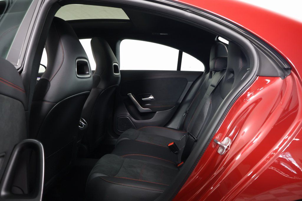 2025 Mercedes-Benz CLA 250 6