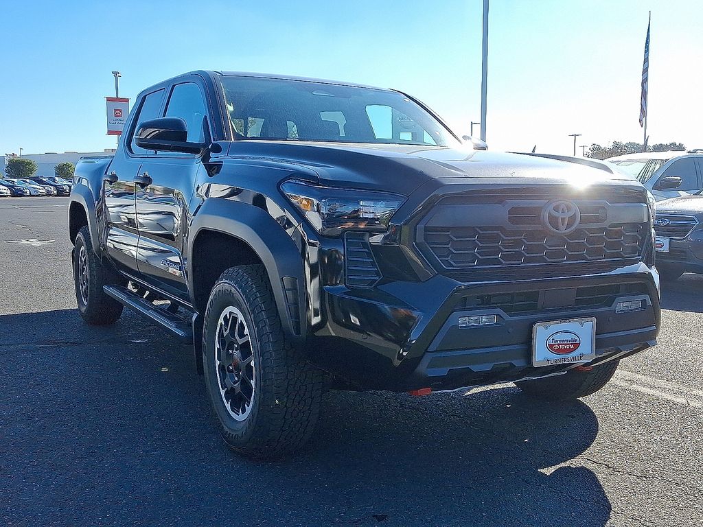 Thumbnail: 2025 Toyota Tacoma - 2