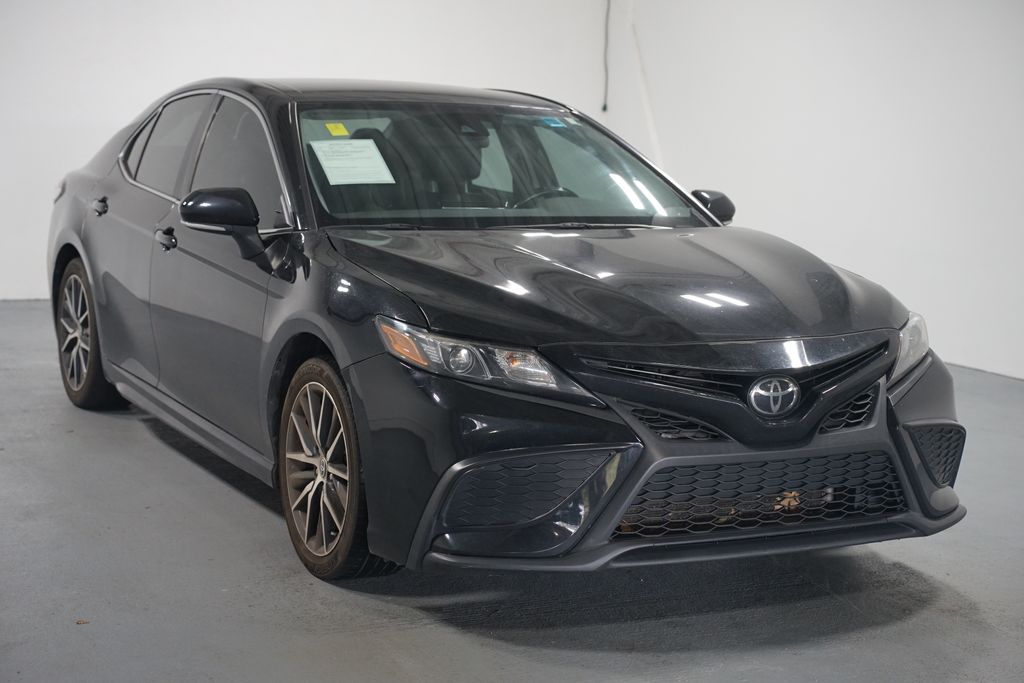 Thumbnail: 2023 Toyota Camry - 3