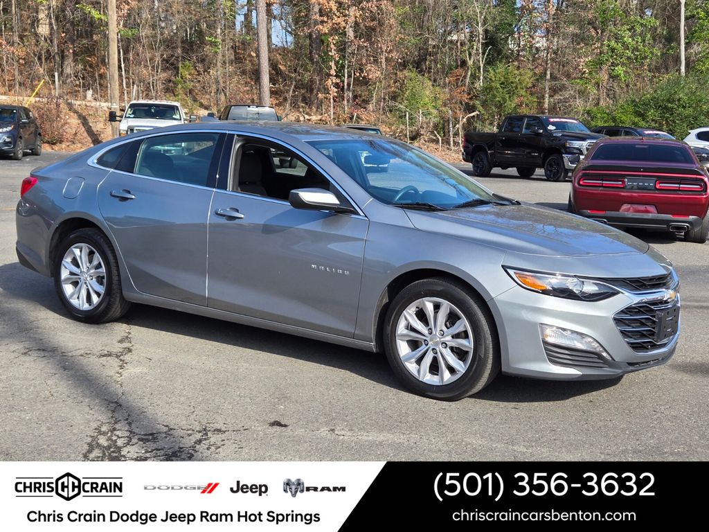 2023 Chevrolet Malibu LT with 1LT FWD