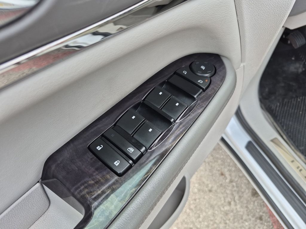 Used Car 2017 Buick Enclave  Leather Group For Sale Under $20,000 In Austin, Texas