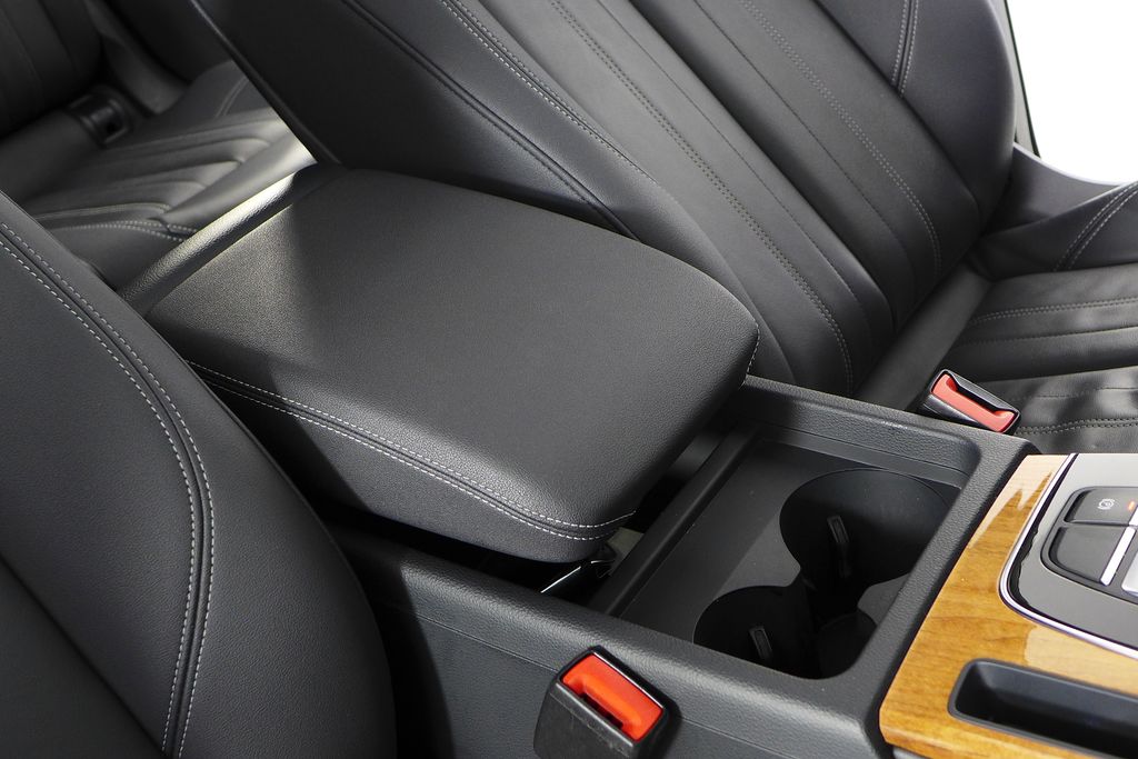 Thumbnail: 2023 Audi Q5 - 16