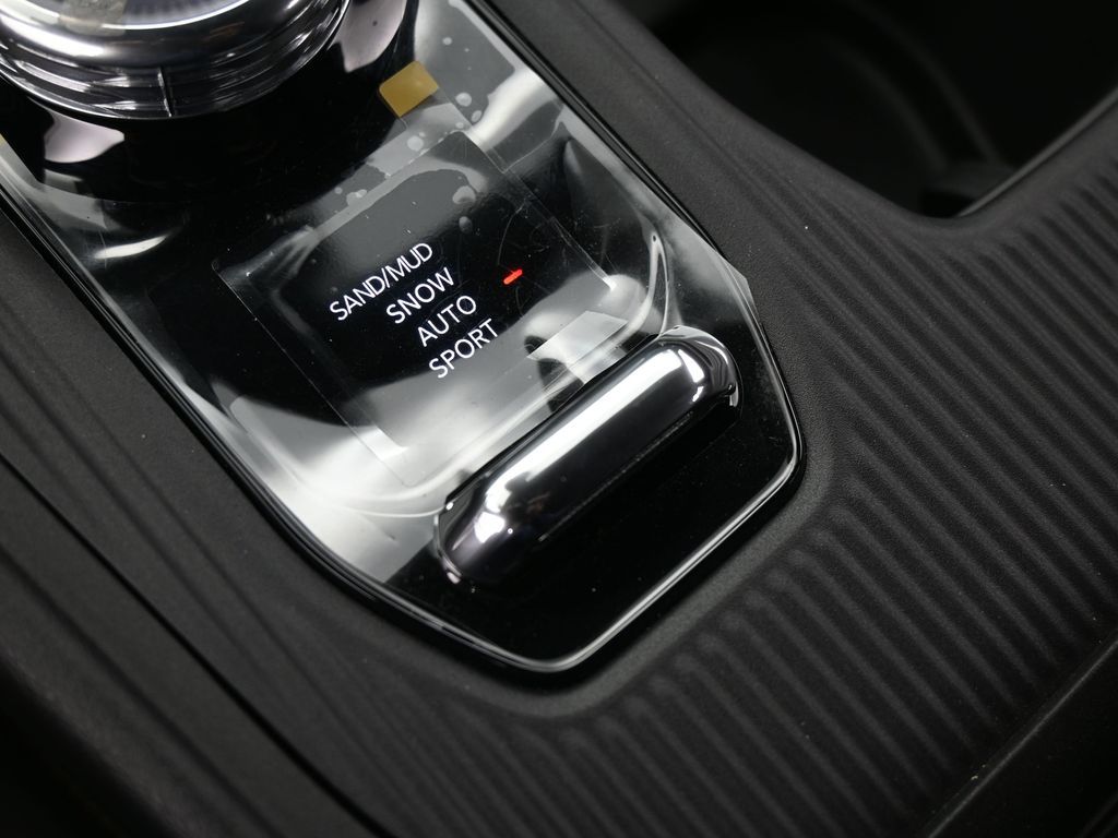 New 2026 Bright White Clearcoat Jeep Overland image 26