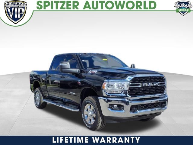 New 2025 Ram 2500 Big Horn 4D Crew Cab in Elyria #25HO129