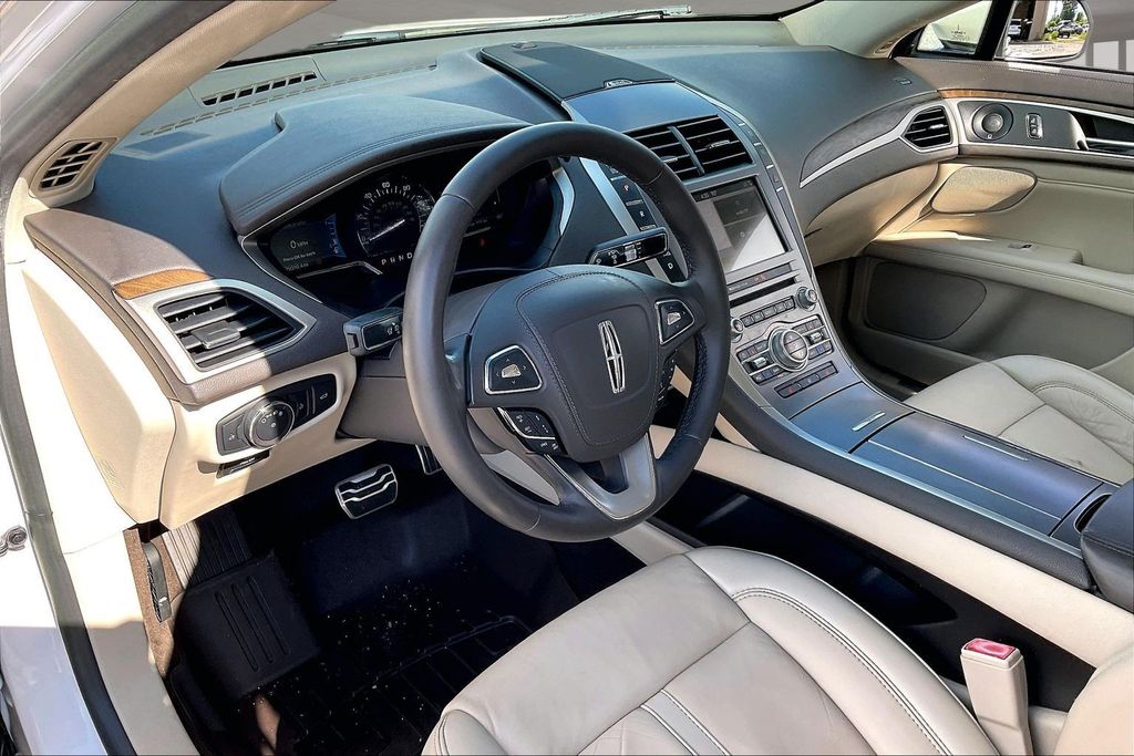 Used 2019 Lincoln MKZ Hybrid Sedan