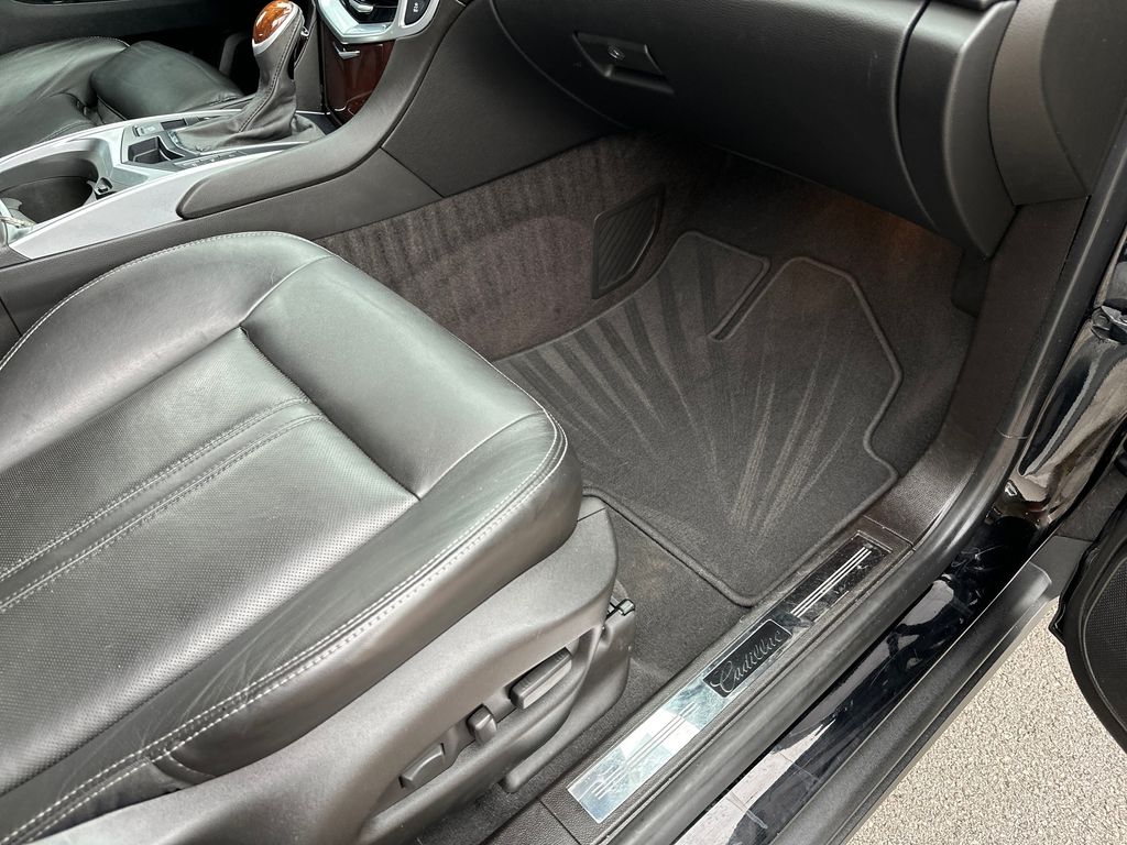 Used Car 2015 Cadillac Srx  Luxury For Sale Under $20,000 In Austin, Texas