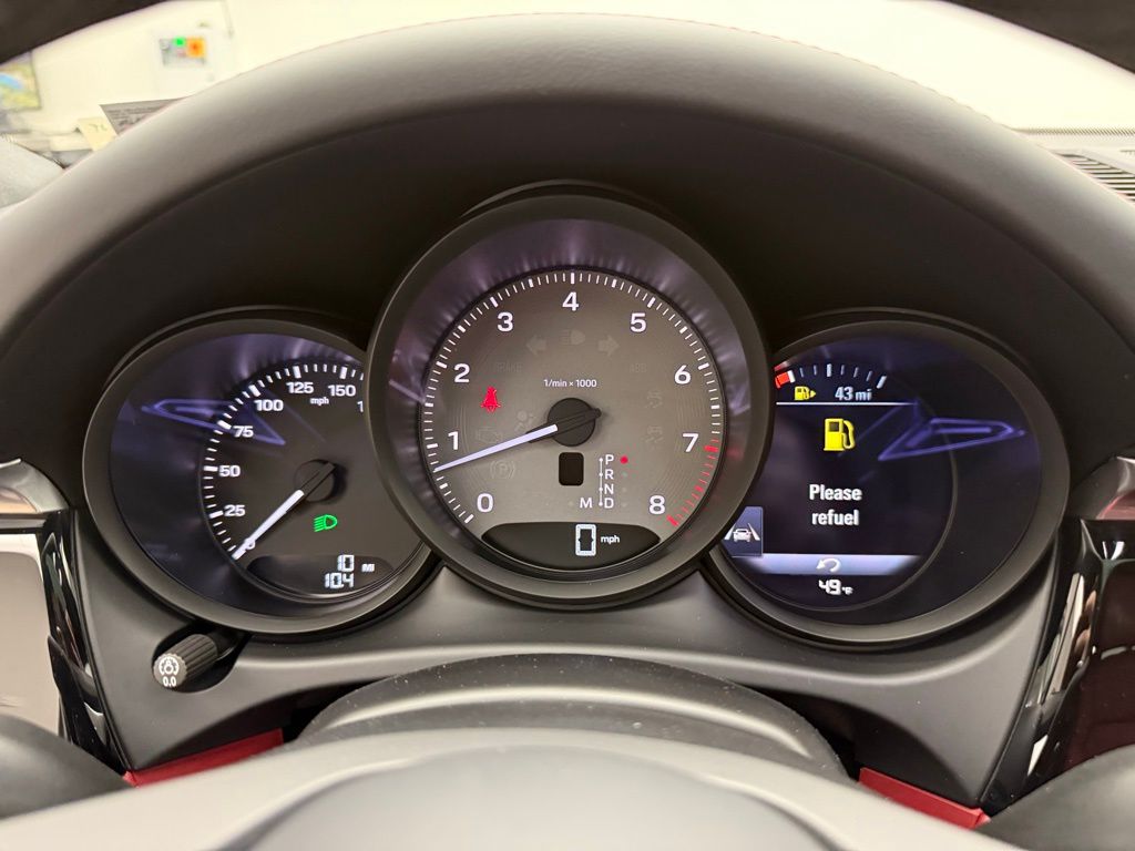 Thumbnail: 2026 Porsche Macan - 11