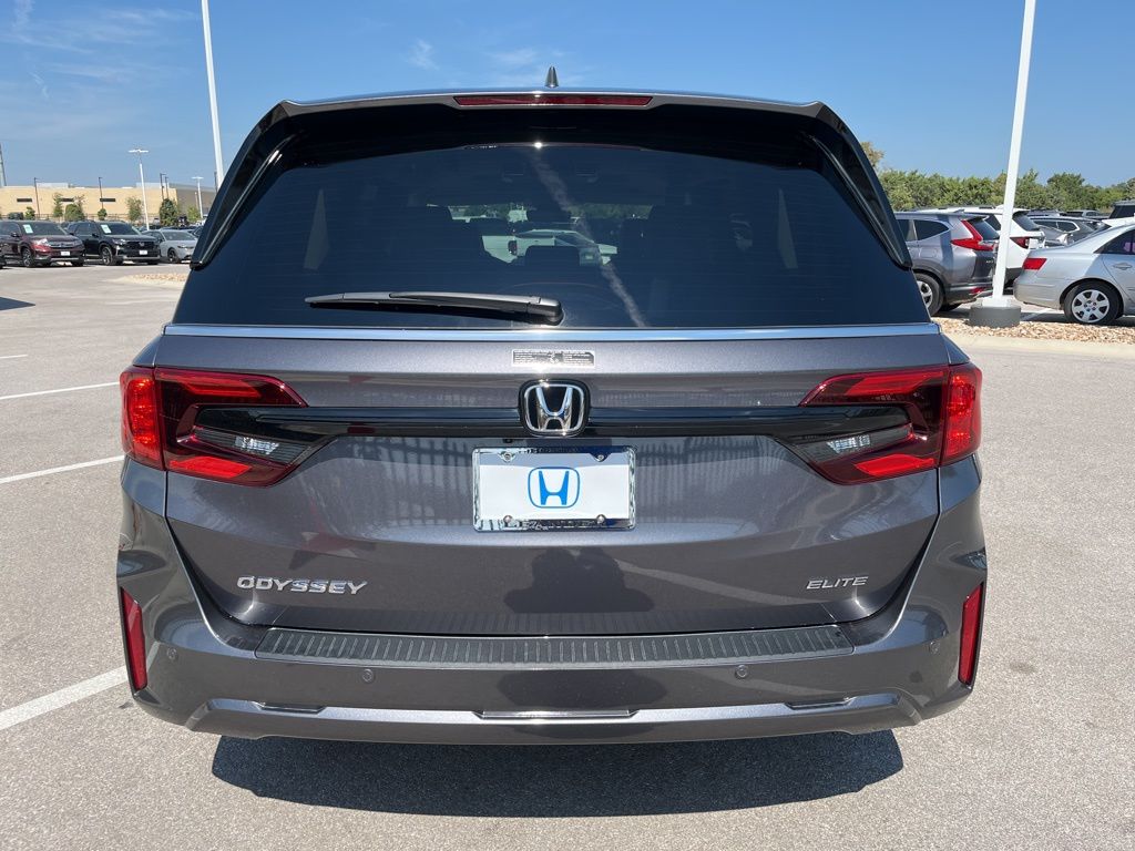 Thumbnail: 2025 Honda Odyssey - 5