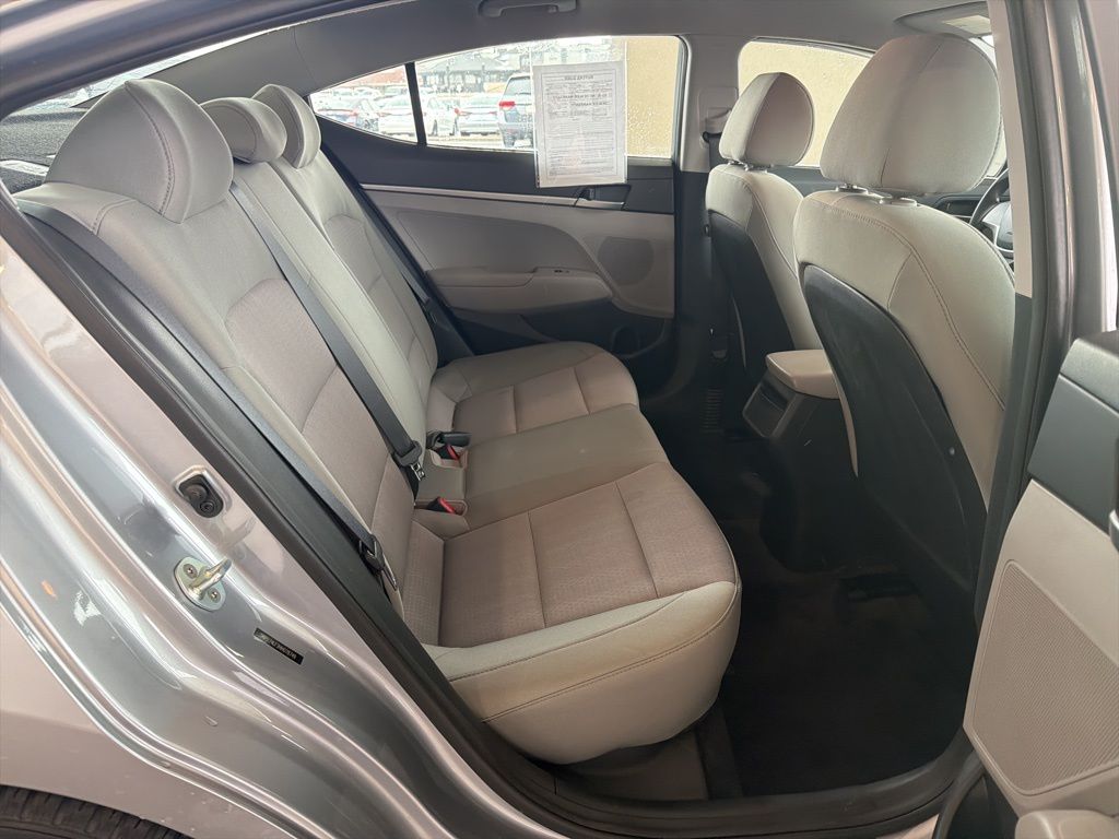 Thumbnail: 2017 Hyundai Elantra - 21