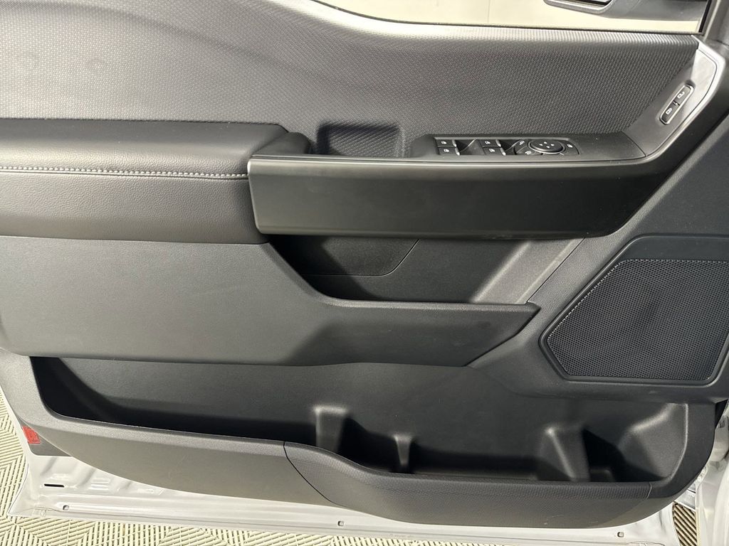 2025 Ford F-150 STX photo 16