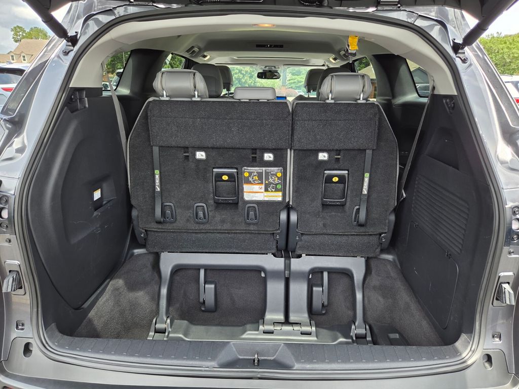 Used 2025 Toyota Sienna Van