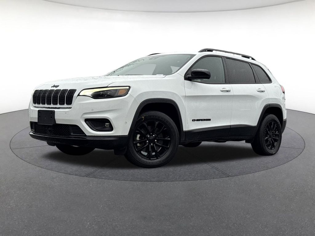 2023 Jeep Cherokee Altitude 4WD