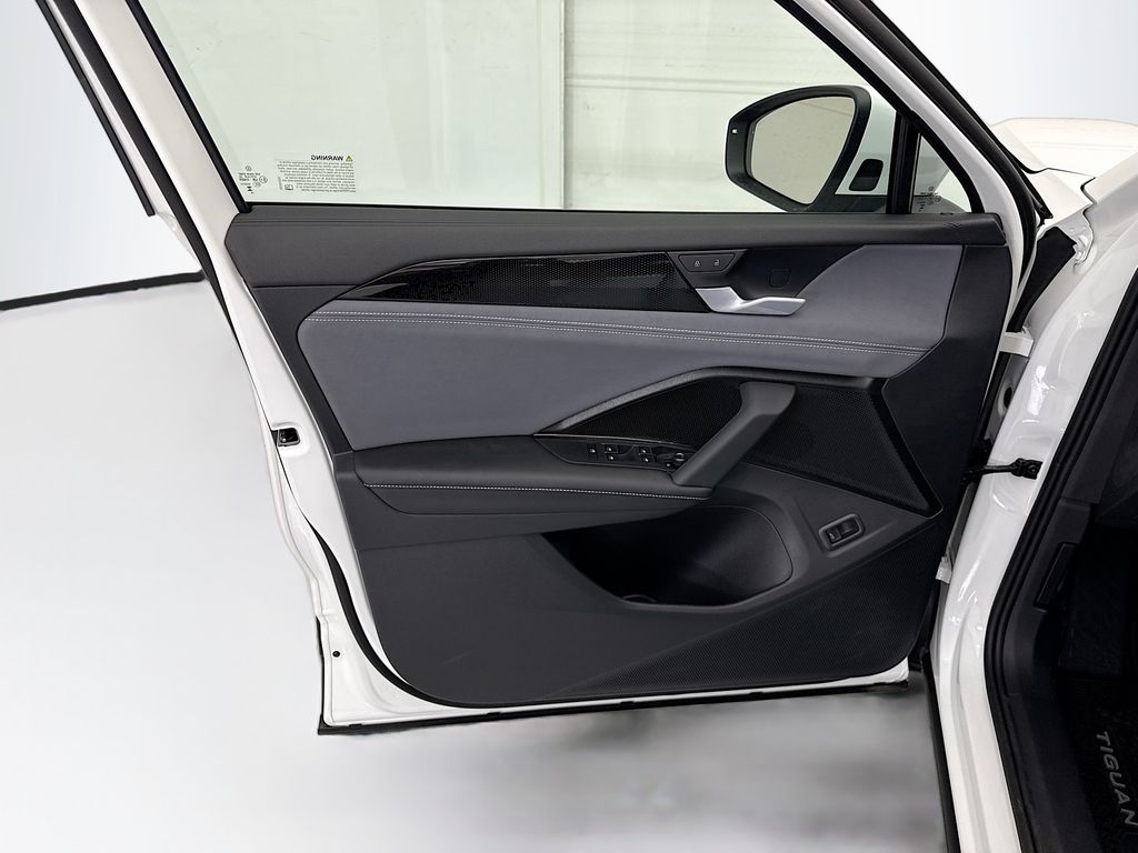 Thumbnail: 2026 Volkswagen Tiguan - 20
