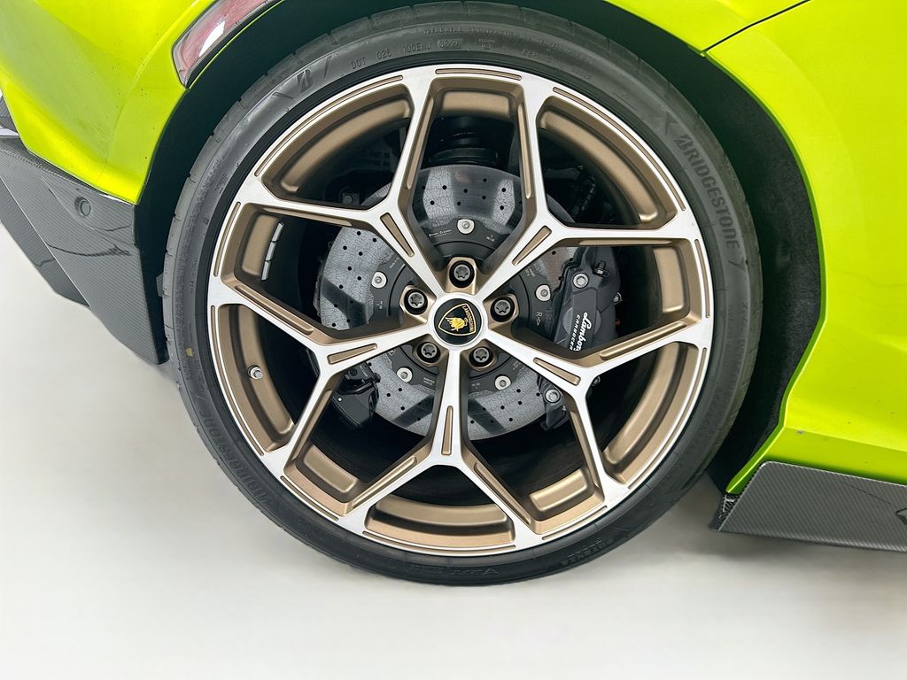 Thumbnail: 2025 Lamborghini  - 28