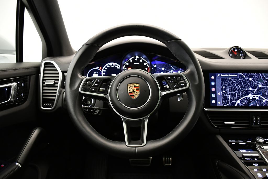 Thumbnail: 2023 Porsche Cayenne - 27