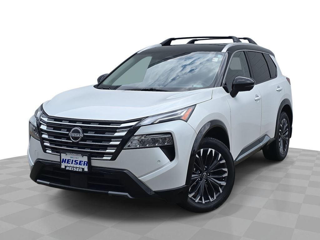 Everest White Pearl/Super Black 2026 Nissan Rogue SUV / Crossover All-Wheel Drive Continuously Variable Transmission