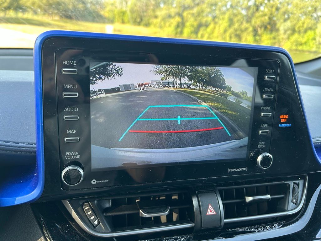 Thumbnail: 2021 Toyota C-HR - 26