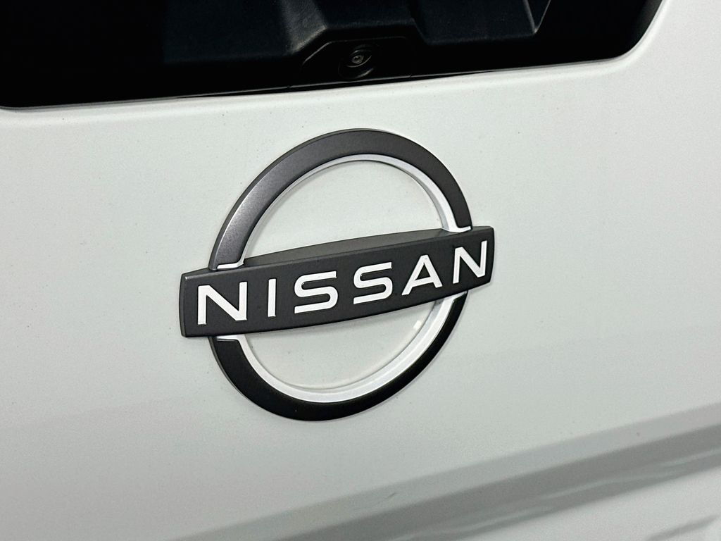 NissanFrontier24