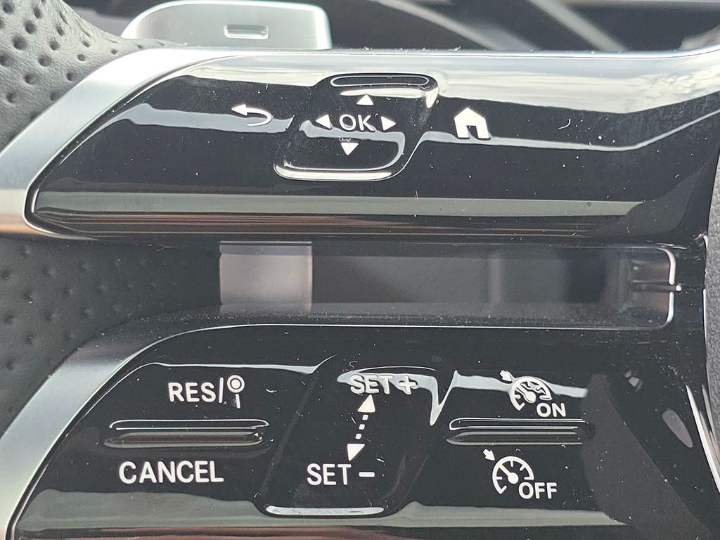 Certified Used 2026 Blue Mercedes-Benz GLC 300 image 36