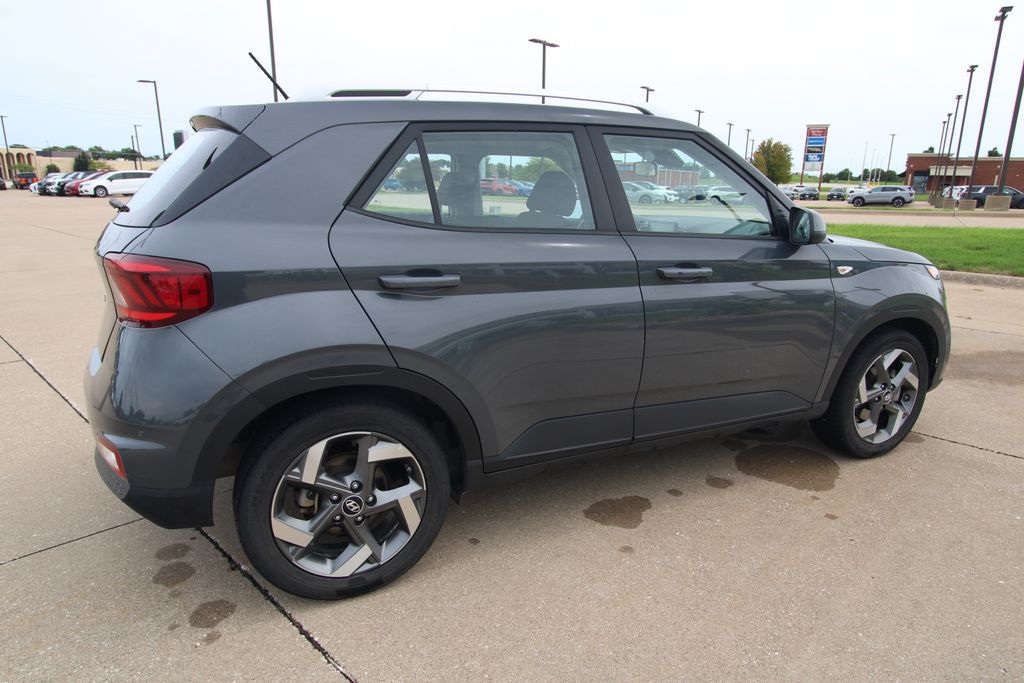 Used 2025 Hyundai Venue SUV