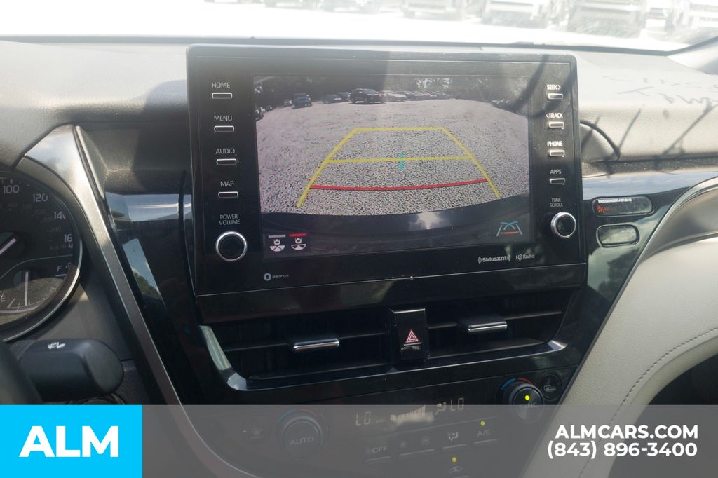 Used 2022 Black Toyota SE image 9