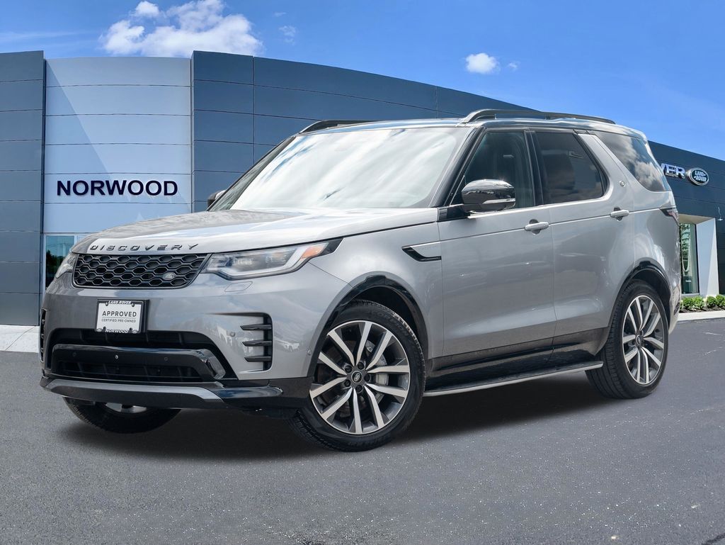 2024 Land Rover Discovery P300 Dynamic SE AWD