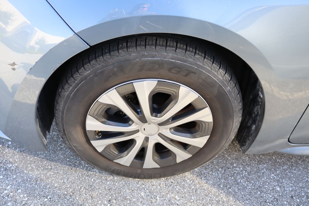 Thumbnail: 2022 Toyota Corolla - 4