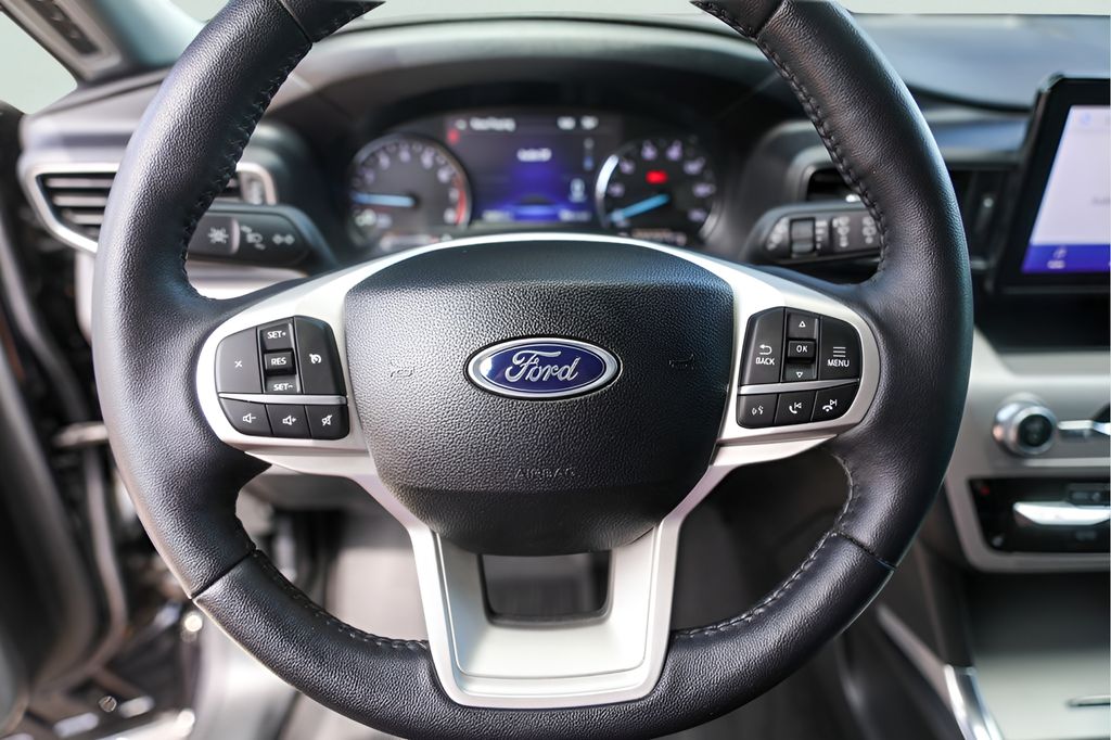 Used Car 2023 Ford Explorer  Xlt For Sale Under $30,000 In Austin, Texas