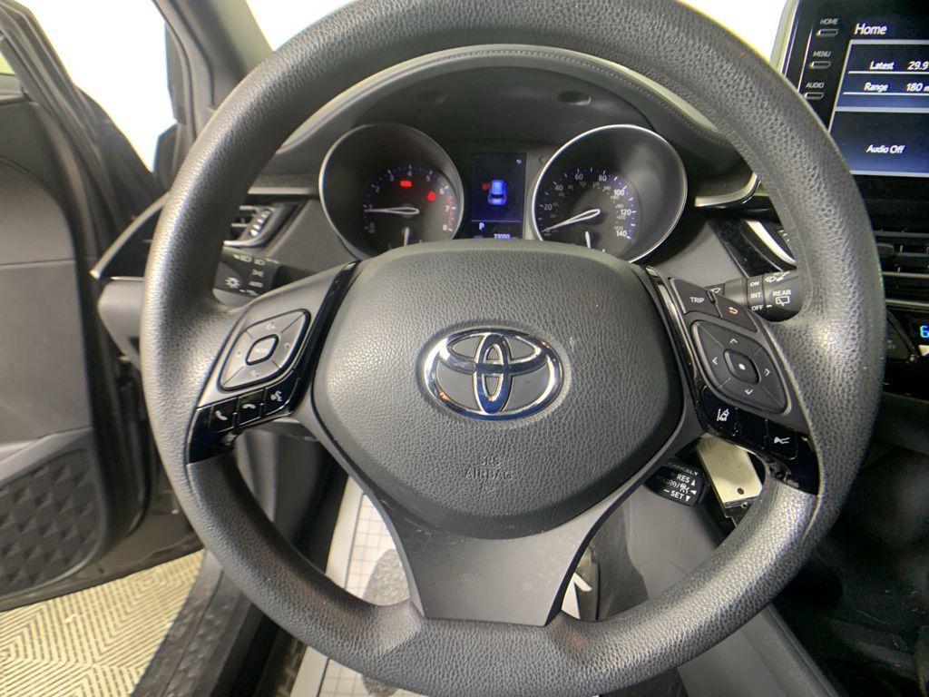 2019 Toyota C-HR LE 15