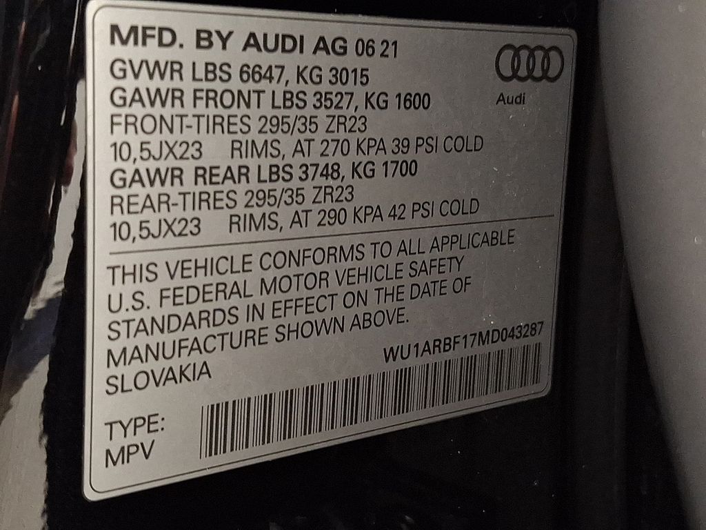 Thumbnail: 2021 Audi RS Q8 - 27