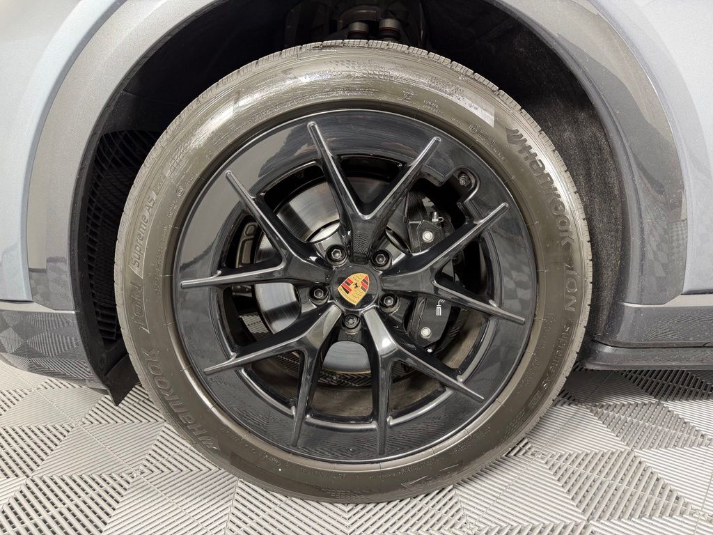 Thumbnail: 2026 Porsche  - 15