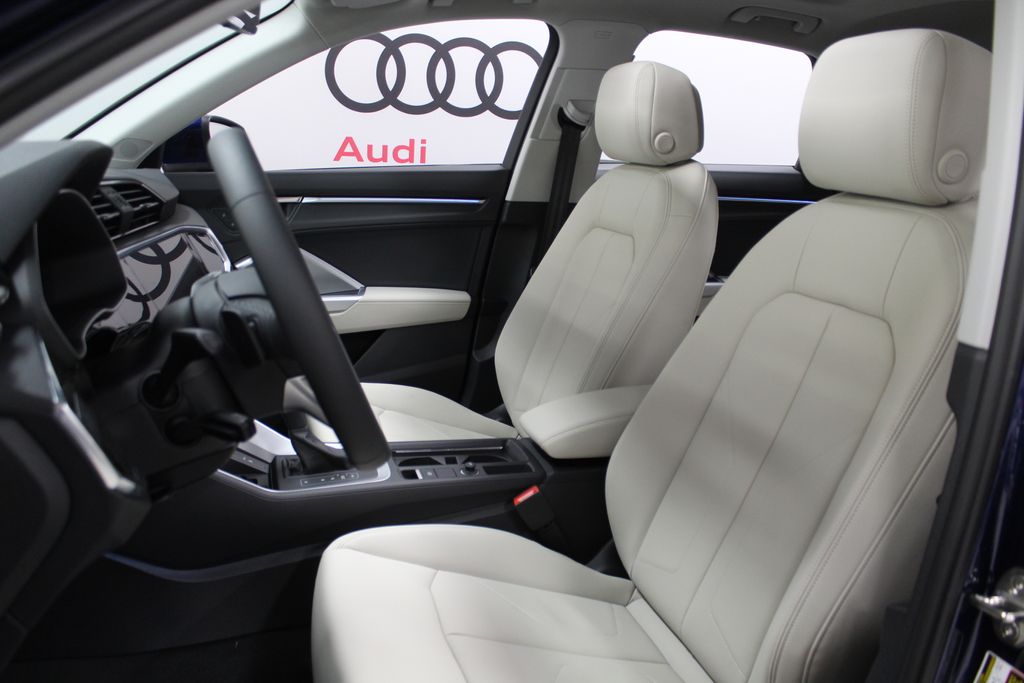 2025 Audi Q3  13