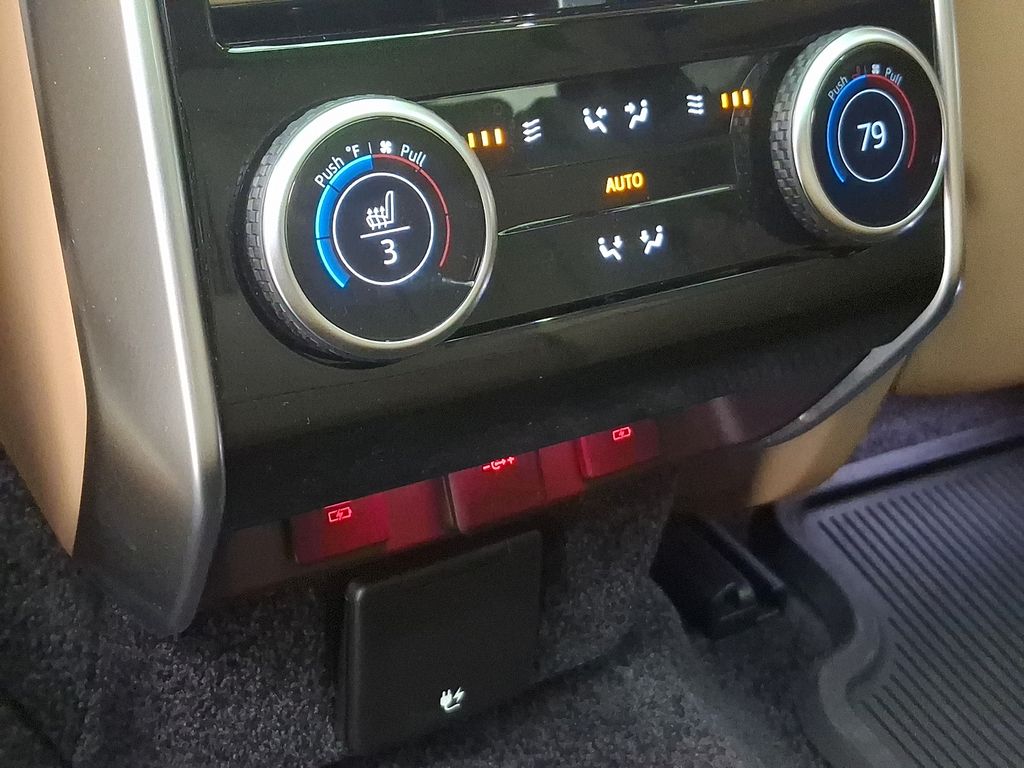 Thumbnail: 2024 Land Rover Range Rover - 11