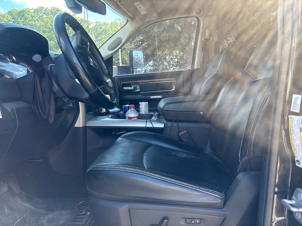 2017 RAM 2500 Laramie 4X4 Crew Cab SWB's photo