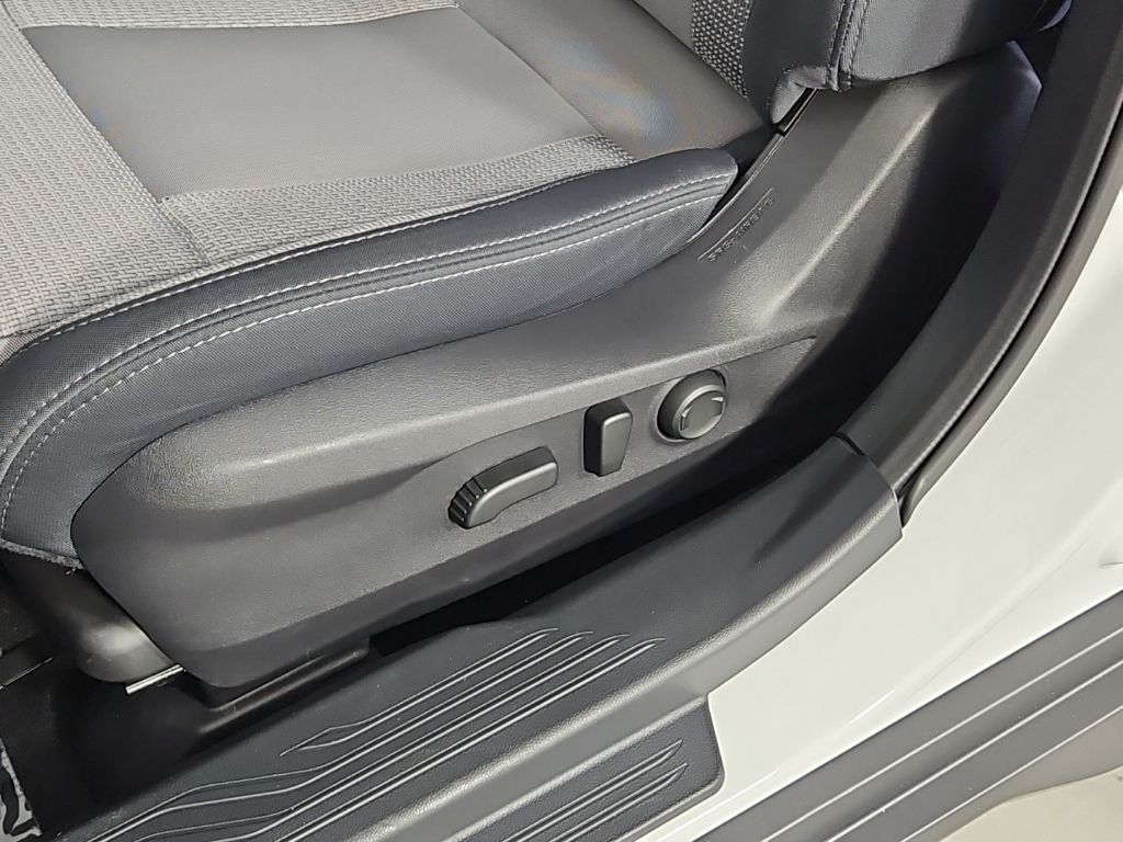 Thumbnail: 2025 Subaru Outback - 23