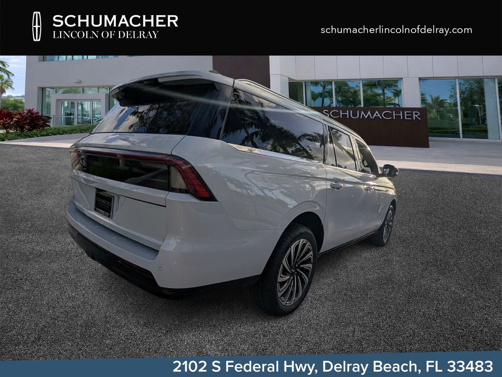new 2026 Lincoln Navigator L car, priced at $126,415