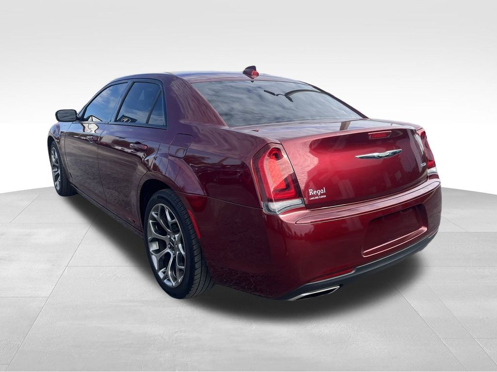 2018 Chrysler 300 Touring 7