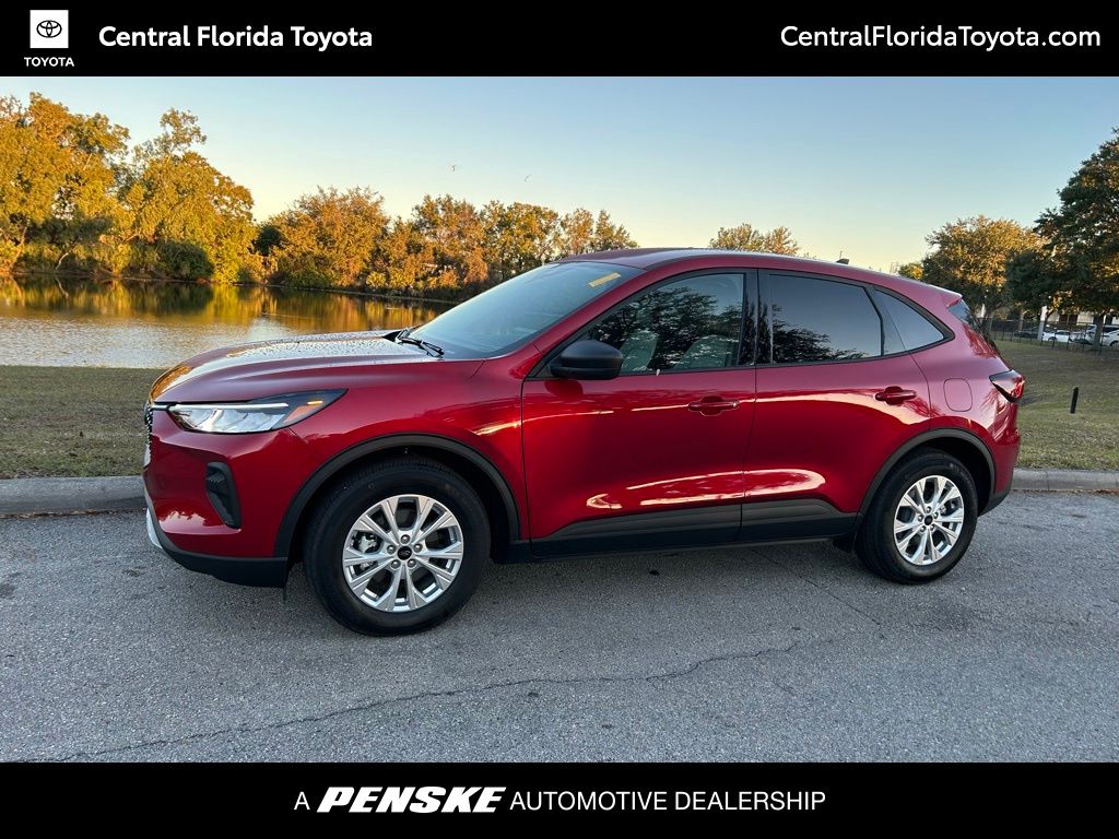 Thumbnail: 2025 Ford Escape - 1