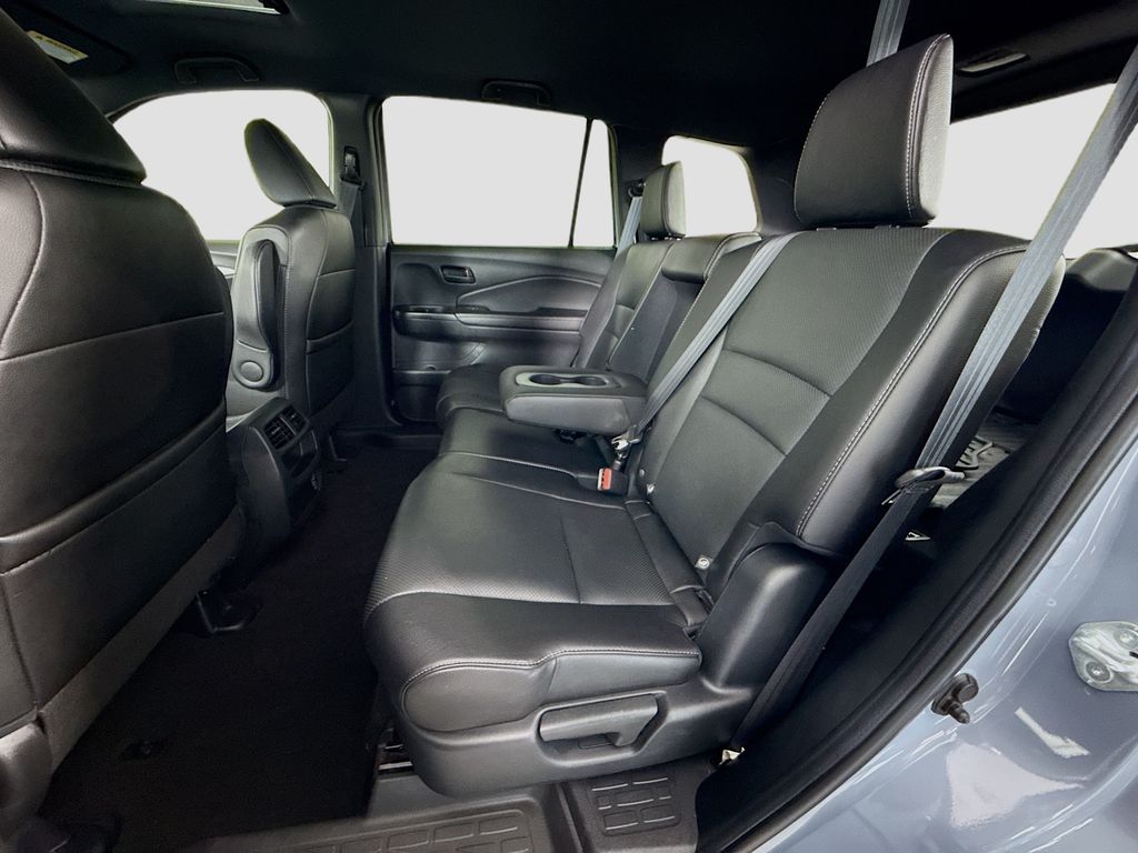 Thumbnail: 2023 Honda Passport - 21