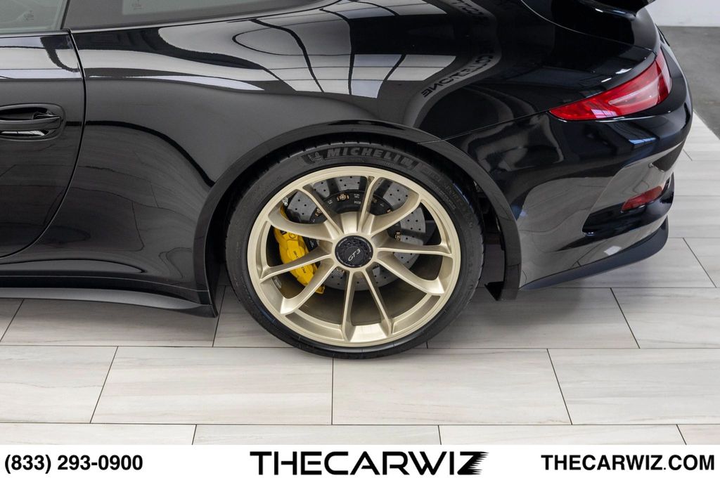 2015 Porsche 911