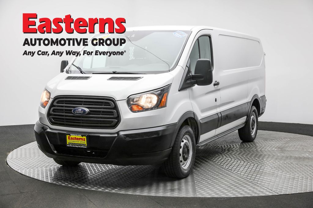 2017 Ford Transit Van Base's photo